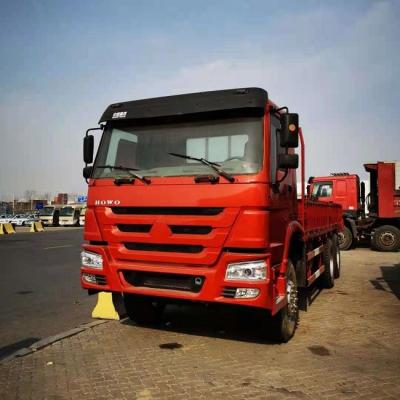 China 10 camión 20T 30T del cargo del policía motorizado 371HP Sinotruk Howo en venta