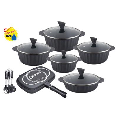 China 2021 Sustainable kitchen cooking aluminum cookware induction non to stick pot cookware sets with glass lid for sale