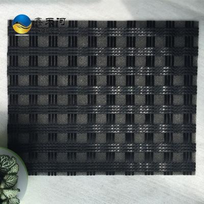 China Industrial Pavement Composite Fiberglass Geogrid Quilted With Nonwoven Fabric for sale