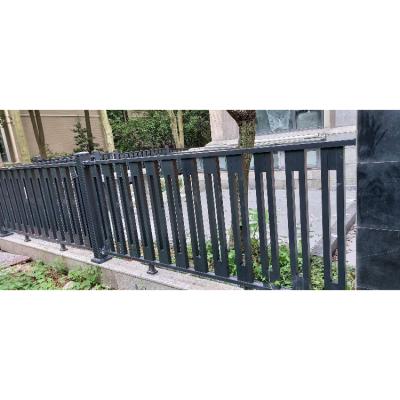 China High Quality Cheap High Quality Iron Wrought Iron Fence For Sale Good Garden Aluminum Fence Easily Compiled Designs for sale