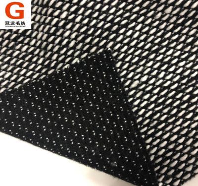 China Fashion Style Fancy Yarn Loop Tweed Viable Hot Selling Fabric For Women's Clothing for sale