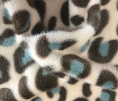 China Soft Touch Leopard Pattern High Quality Durable Jacquard Knitted Flannel Fabric For Coat for sale