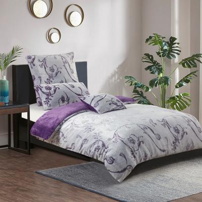 China Hot Wholesale Designer Brand Fluffy Europe Fleece Convolvulus Flower Jacquard Print Comforter Bedding Set for sale