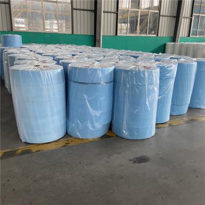 China 20gsm /25gsm white/blue breathable PP  nonwoven fabric for masks for sale