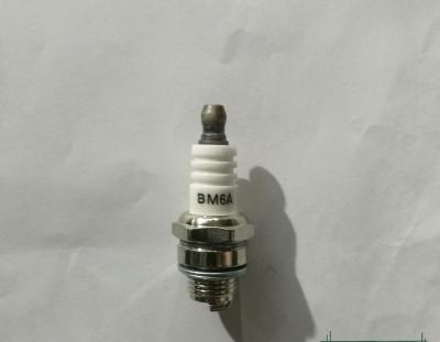 China 2-Stroke CS2500 CS2510 25cc Chainsaw Parts and Accessories Ignition Spark Plug for sale