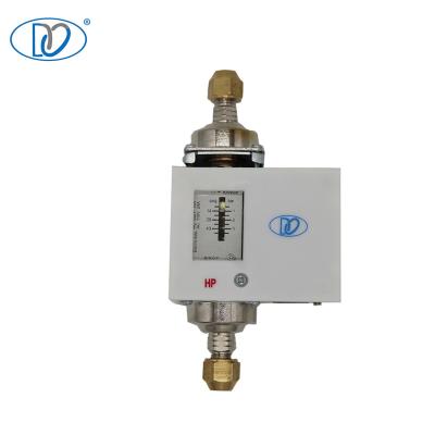 China Protect Cooling Or Air Conditioner Device Compressor Customized Water Pump Deft Adjustable Different Pressure Control Switch for sale