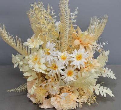 China Wedding Artificial Decorative Flower Wholesale Wedding Decorations Flower Road Lead With Feather For Wedding Stage for sale