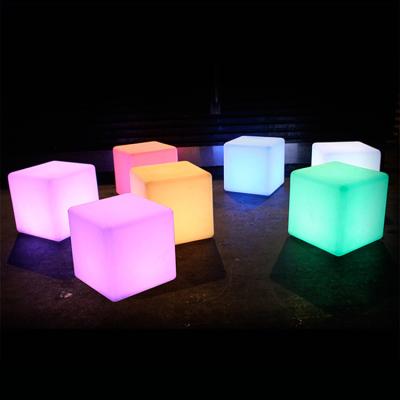 China Modern Rechargeable Luxury Outdoor Plastic Color Changing Led Solar Cube Mood Sensory Furniture for sale