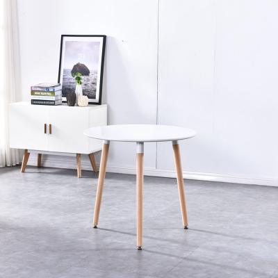 China New Designed New Modern Designed MDF Round Dining Table With Wooden Legs for sale