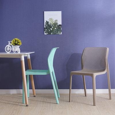 China New Design Dining Room Furniture Factory Durable Cheap Price Stacking Stacking Adult Modern Plastic Dining Chair for sale