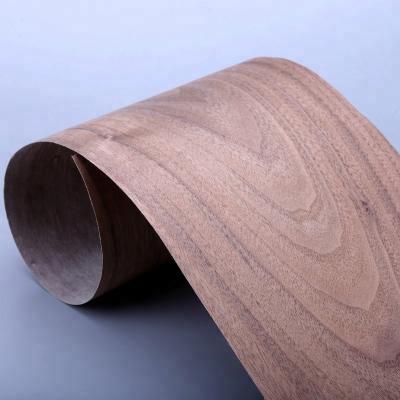 China American Walnut Veneer Roll With Paper Backed For Furniture Crown Cut Quarter Cut for sale