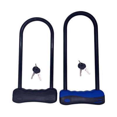 China Wear Resistant Bike U Lock With Bracket , Heavy Duty U Lock With Dust Cover for sale