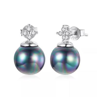 China TRENDY White Gold Plated Pearl Earrings Studs 925 Sterling Silver Dainty Shell Pearl Stud Earrings For Women for sale