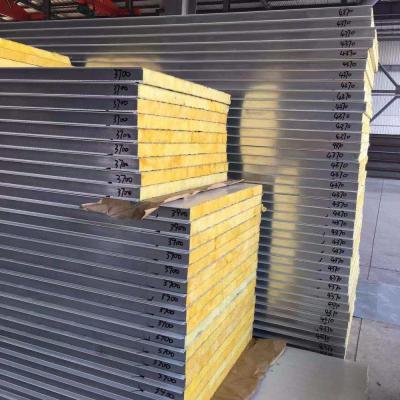 China Waterproof Proud And Easy To Install Aluminum Foam Production Line Composite Price Glass Wool Sandwich Wall Panel Glass Wool Sandwich Panel Vacuum Insluated Panel SF for sale