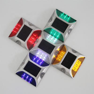 China PC Anti-UV + IP68 LED Aluminum Waterproof Aluminum Cat Eye Road Stud for sale