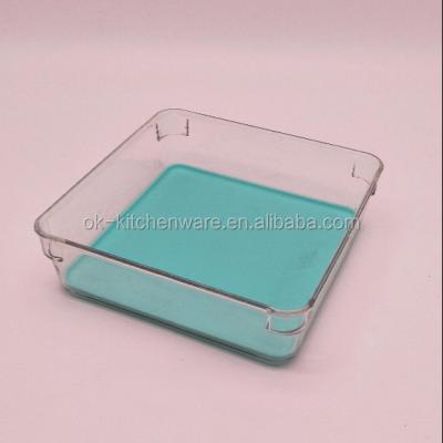 China Sustainable Clear Stackable Refrigerator Refresh Container With Silicone Mat for sale