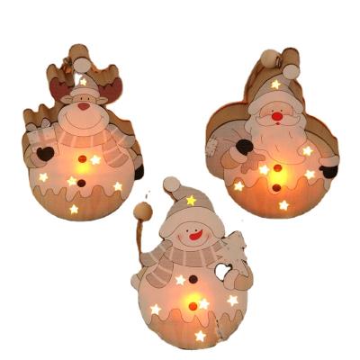 China Hanging Christmas Party Decoration Wood Ornaments Wooden Light Pendants for sale