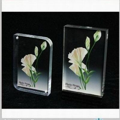 China High Transparent acrylic photo frame for sale