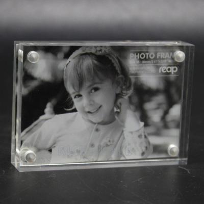 China High quality Acrylic photo frame with very good prices! for sale