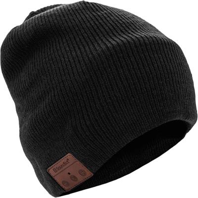 China COMMON The New Product Keeping Warm Winter Beanie Hats Wireless Earphone for sale