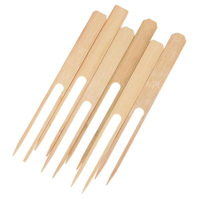 China Easily Cleaned 100% Biodegradable Disposable Bamboo Double Fork Skewer For Barbecue for sale