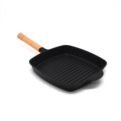 China Quality American Primacy Style Healthy and Non-Toxic Omelette Square Frying Pan Nonstick Cookware with Wooden Handle for sale