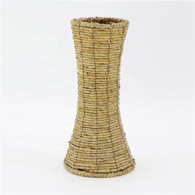 China Wholesale MBC CLASSIC Indoor Decor Corn Husk Vase Handwork Woven Eco-Friendly Flower Pot for sale