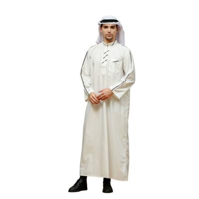 China Cotton 2022 Cheap Mens Al Haramain Embroidery Dudai Abaya Prayer Thobe for sale