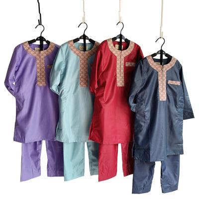 China Casual Modern Muslim Thobe Boys Arabic Thobe Jubba For Kids Saudi Design Thobe Wholesales for sale