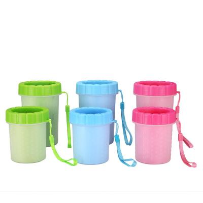 China 2022 Popular Factory Wholesale Detachable Portable Dog Foot Wash Cup Dog Paw Cleaner Cup for sale