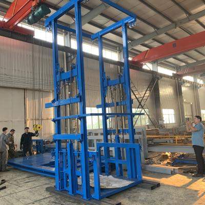 中国 new desgin electric Warehouse Cargo Lift hydraulic goods 3000kg 5000kg freight elevator price 販売のため