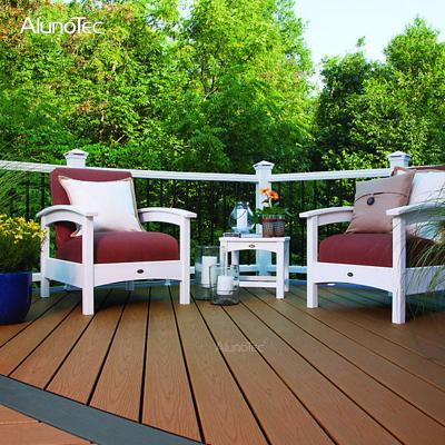 China Modern Hot Sale 2021 Wood Plastic Composite Wpc Flooring Decking Crack-Resistant Exterior Decking For Villa for sale