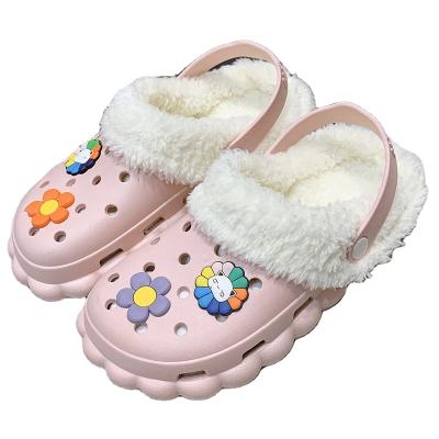 China Anti-odor newcomer available with fur and plush-free roggenrola plush sirfetch'd plush pelipper sandals for sale