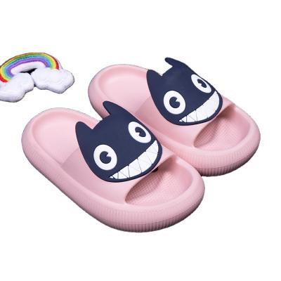 China 2021 Fashion Trend Cartoon Slippers Male Thick-soled Home Care Slippers Male Slippers Male Arket Slippers Slippers Home Care Thick-soled Flip Flops for sale