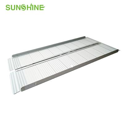 China Folding width76cm Lightweight Portable Wheelchair Parts , Aluminum Telescopic Wheelchair Ramp 18