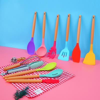 China Sustainable Kitchen Utensil Silicone Wood Handles, Kitchen Spatula Sets With Spoon Turner Holder Tongs for sale