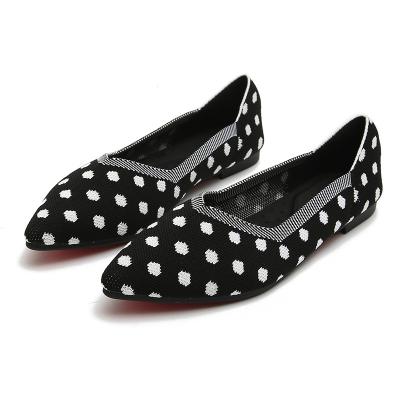 China Floating Woven Flat Shoes Flat Top Products Women's Sandals Directed Toe Shoes for sale