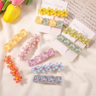 China Beautiful Fashion Maiden Hair Decoration Hair Accessories Resin Square Flower Fresh Hair Clips New Plastic Candy Colors For Kids for sale