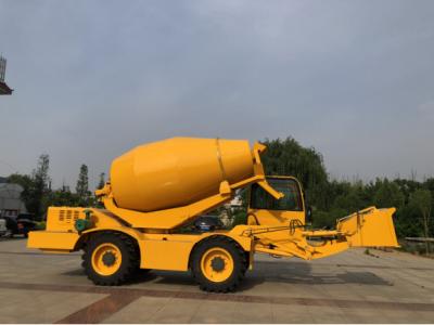 中国 1/3.5/5/5.5m3/H Concrete Drum Mixer With 270° Rotation And 720L Water Tank Capacity 販売のため