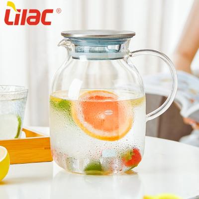 China Sustainable quality 1500ml/2000ml lilac german bpa free high quality pyrex calibrated ice water/juice glass jug with lid for restaurants for sale