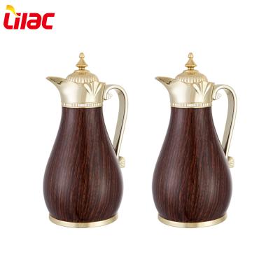 China Viable Large Capacity Lilac German Thermal Carafe Quality Water Glass Inner Plastic Kettle With Wooden Style Handle Home Kitchen for sale