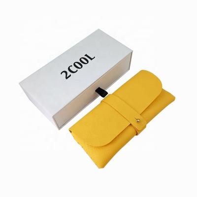 China Onregelmatige Microfiber Brillen Tas Zonnebrillen Schuifkast Luxe Look Te koop