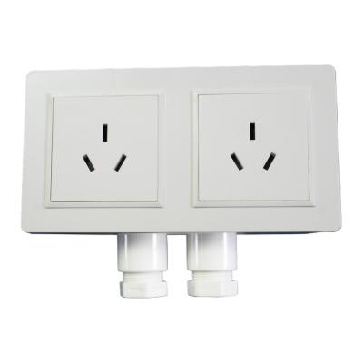 China New-Produced Industrial Voltage 250V 16A Cabin Combination Socket Air Conditioner Socket for sale