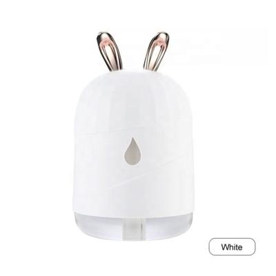 China ABS Amazon Popular Products Lovely Pet Humidifier Car Diffuser Rabbit/Deer Humidifier For Desktop for sale