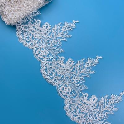 China WT3010 Factory Low Price 100% Sustainable Lace Trim For Wedding Party Dress for sale