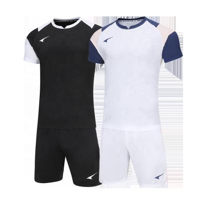 China Sets New Club Soccer Team White Black Shirt In Running OEM ODM Men Soccer Set Soccer Jersey for sale