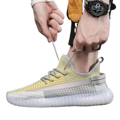 China CUSHIONING 2020 Flexible Breathable Upper Lady Outdoor Shoes Ladies Casual Sneakers for sale