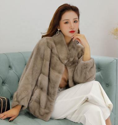 China Natural Whole Collar Mink Fur Coat Mink Skin Short Style Stand New Winter Fashion Sand Breathable Fur Coat Women for sale