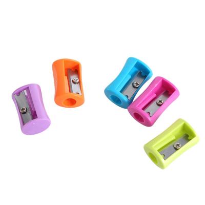 China School desk cheap standard pencil sharpener, plastic sharpener for school student for sale