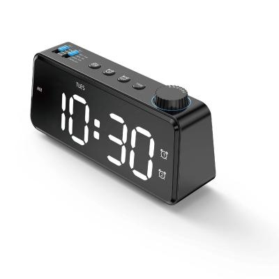 China FM/alarm clock/USB charging alarm clock for sale